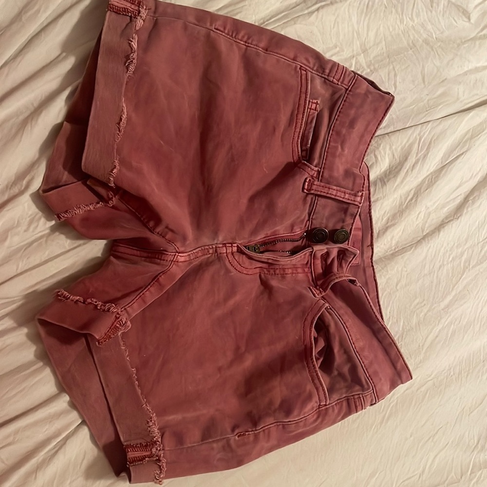 So low rise favorite midi jean shorts